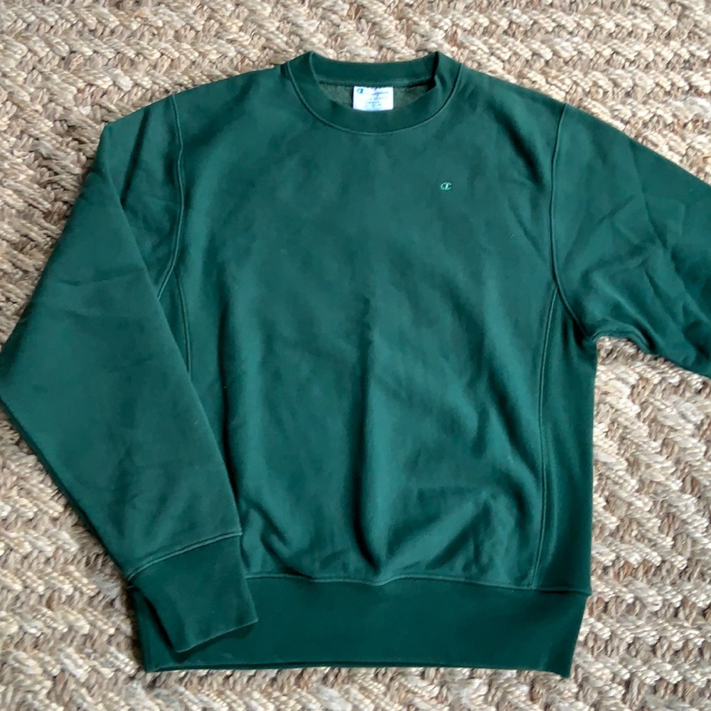 Champion crewneck- size S.